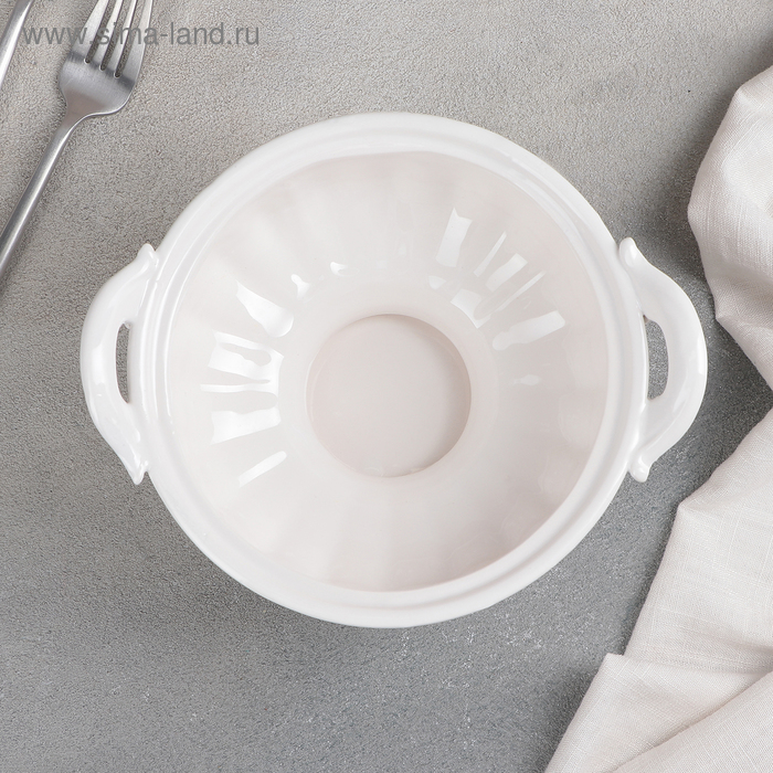 Блюдо керамическое с крышкой «Винтаж», 19,3×16,5×17 см, цвет белый Блюдо керамическое с крышкой «Винтаж», 19,3×16,5×17 см, цвет белый