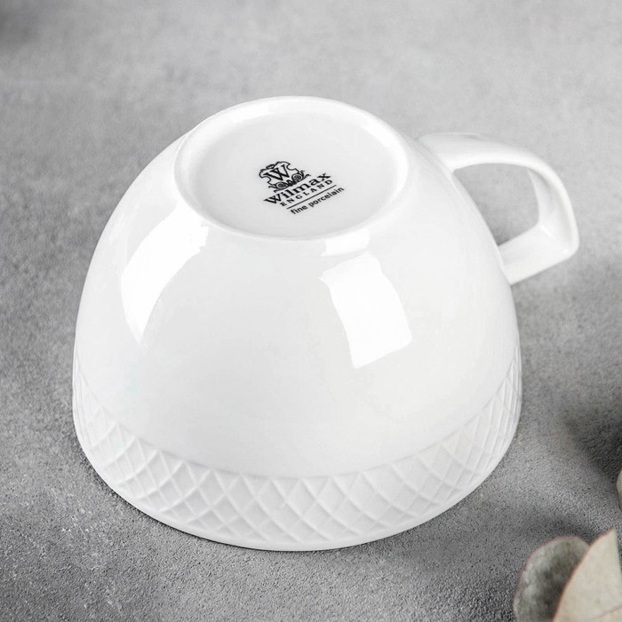 Чашка фарфоровая Wilmax &laquo;Юлия Высоцкая&raquo;, 500 мл, цвет белый