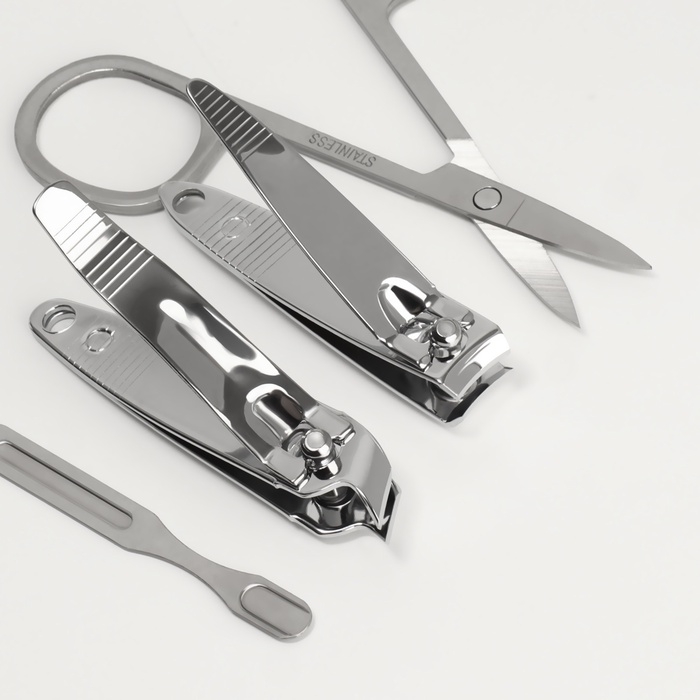 Набор маникюрный &laquo;REAL MAN&raquo;, 6 предметов, в футляре, в PVC - коробке, разноцветный