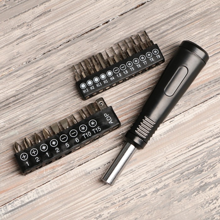 Набор инструментов в джойстике &laquo;100 уровень&raquo;, 32 предмета