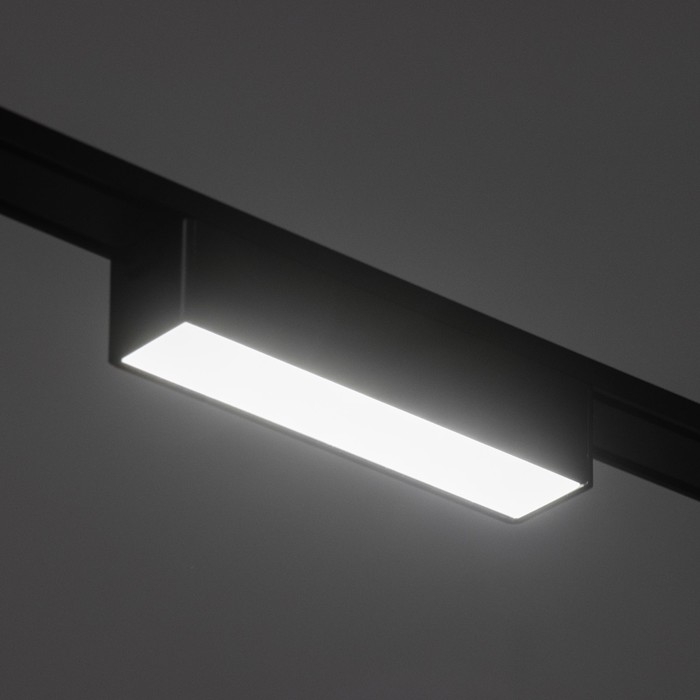 Светильник трековый ULTRA Светильник трековый ULTRA "Линия" LED 5Вт 3000K-5700К CRI90 черный 12,2х2,6х2,4см