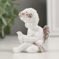 Сувенир полистоун "Ангелочек с птичкой в руках" кофейный венок 5,5х4,5х6,5 см