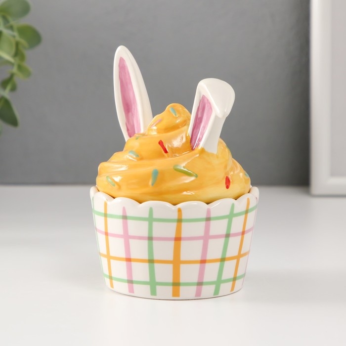 Шкатулка керамика Шкатулка керамика "Пирожное с зайчьими ушками" 8,8х8,5х12 см