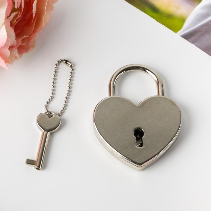 Замок свадебный с ключом &laquo;Вместе навсегда&raquo;.