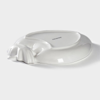 Блюдо фарфоровое с соусником Magistro «Клубника Бланш», 20×17 см, цвет белый Блюдо фарфоровое с соусником Magistro «Клубника Бланш», 20×17 см, цвет белый