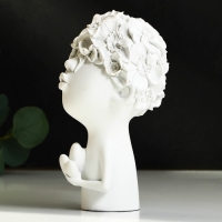 Статуэтка полистоун &laquo;Любовь&raquo; цвет белый 12 х 6,5 х 22 см