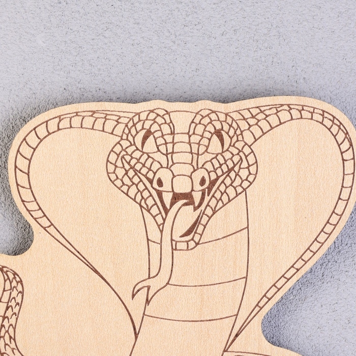 Новый год. Ключница с символом года "Кобра 2025", 14 х 16 х 3 см