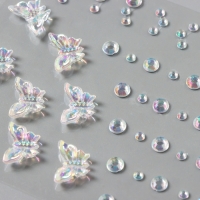 Наклейка пластик стразы "Полёт бабочки" белая 11х7,8 см Наклейка пластик стразы "Полёт бабочки" белая 11х7,8 см