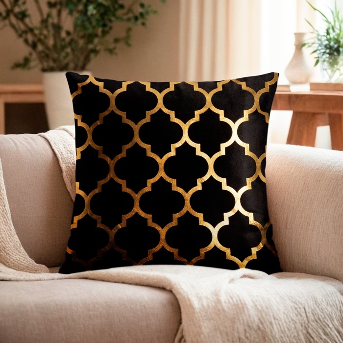 Наволочка декоративная Этель &laquo;Вензеля&raquo; 40х40 см, велюр