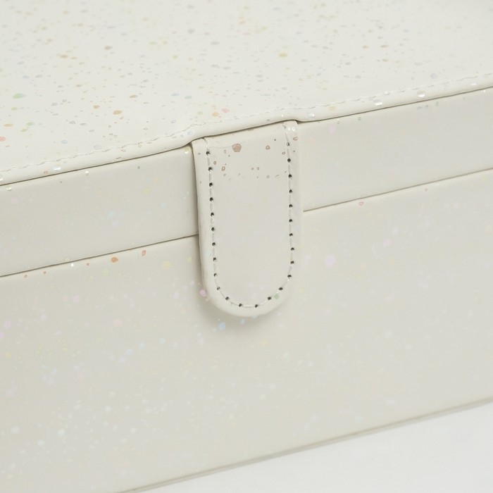 Шкатулка кожзам для украшений "Ночное небо" голография белая 14х18х10,5 см