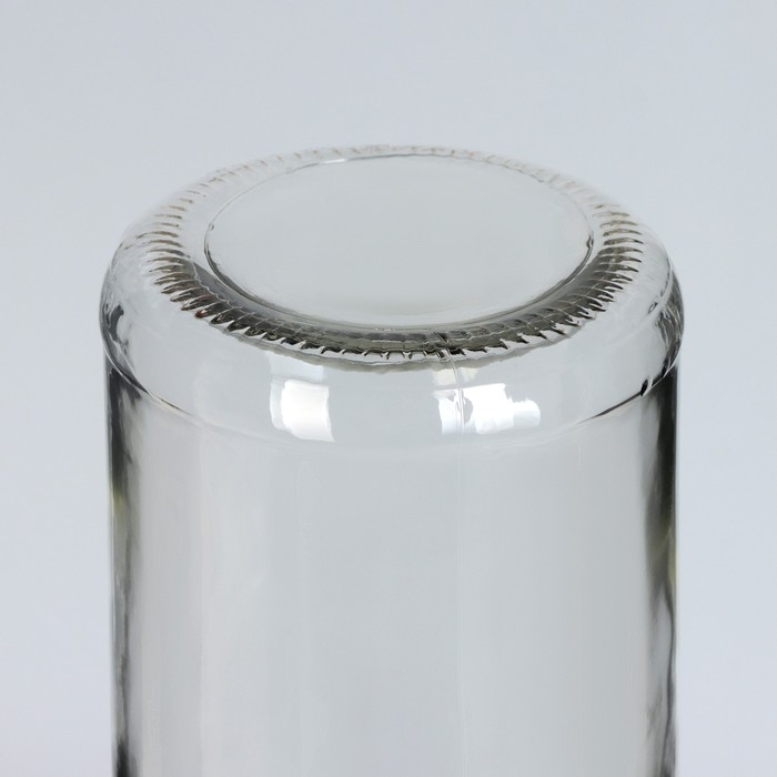 Бутылка &laquo;Чекушка&raquo;, стеклянная, 3.25 л, с крышкой