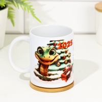 Кружка сублимация "Змейка календарь 2025" с нанесением Кружка сублимация "Змейка календарь 2025" с нанесением