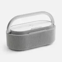 Колонка с часами и беспроводной зарядкой Veske ver.2, серая Колонка с часами и беспроводной зарядкой Veske ver.2, серая