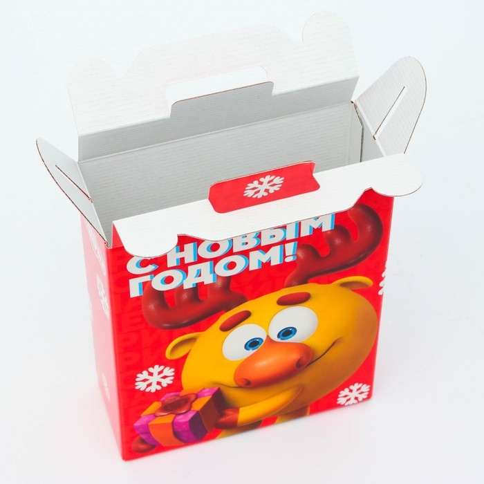 Новый год. Подарочная коробка Новогодняя Подарок Новый год. Подарочная коробка Новогодняя Подарок "Смешарики" лицензия 16,8 х 6,8 х 20, 9 см (+3,9 см).