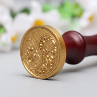 Печать для сургуча с деревянной ручкой "Инь-ян - розы" 9х3х3 см Печать для сургуча с деревянной ручкой "Инь-ян - розы" 9х3х3 см