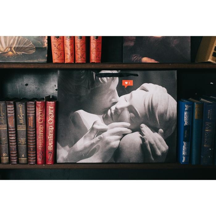 Пакет подарочный ламинированный горизонтальный, упаковка, «Love», L 40 х 31 х 11,5 см Пакет подарочный ламинированный горизонтальный, упаковка, «Love», L 40 х 31 х 11,5 см