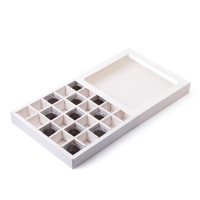 Коробка для 25 конфет, белая, 22 х 22 х 3,5 см. Кондитерская упаковка Коробка для 25 конфет, белая, 22 х 22 х 3,5 см. Кондитерская упаковка