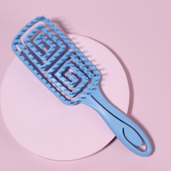 Расчёска массажная, прорезиненная ручка, вентилируемая, 6,3 × 22 см, цвет МИКС Расчёска массажная, прорезиненная ручка, вентилируемая, 6,3 × 22 см, цвет МИКС