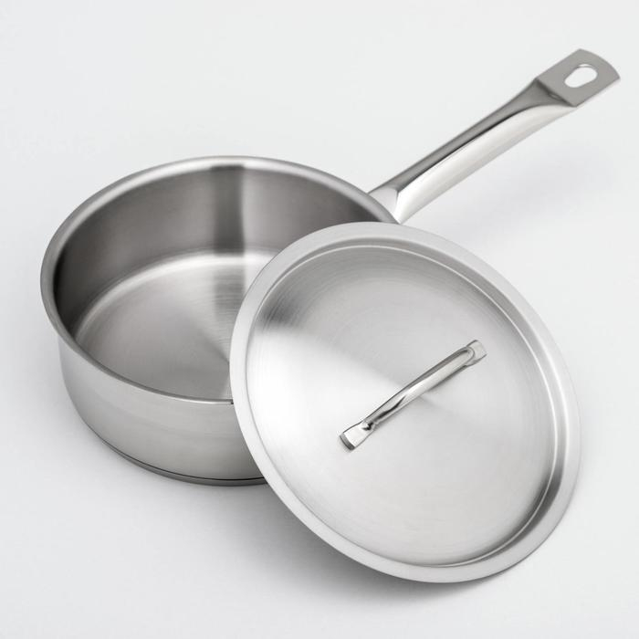 Сотейник, 1,7 л, d=18 см, h=6,5 см, металлическая крышка, капсульное дно, индукция Сотейник, 1,7 л, d=18 см, h=6,5 см, металлическая крышка, капсульное дно, индукция