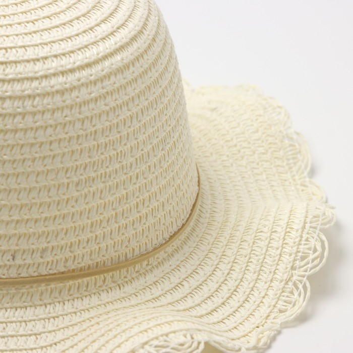 Шляпа для девочки "Ягодка" MINAKU, р-р 52, цв.молочный