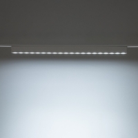 Светильник трековый ULTRA "Линза" LED 24Вт 3000K-5700К CRI90 белый 44,5х2,6х2,4см Светильник трековый ULTRA "Линза" LED 24Вт 3000K-5700К CRI90 белый 44,5х2,6х2,4см