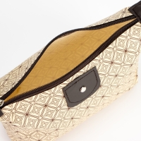 Косметичка на молнии, цвет бежевый Косметичка на молнии, цвет бежевый