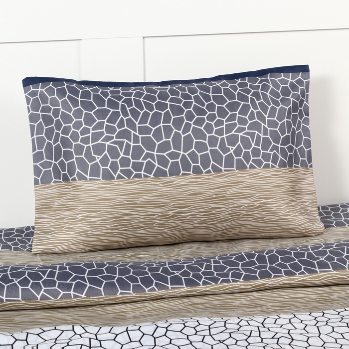 КПБ 1,5сп Экономь и Я 150*225см, 150*225см, 50*70см-1шт, 60г/м2, микрофибра КПБ 1,5сп Экономь и Я 150*225см, 150*225см, 50*70см-1шт, 60г/м2, микрофибра