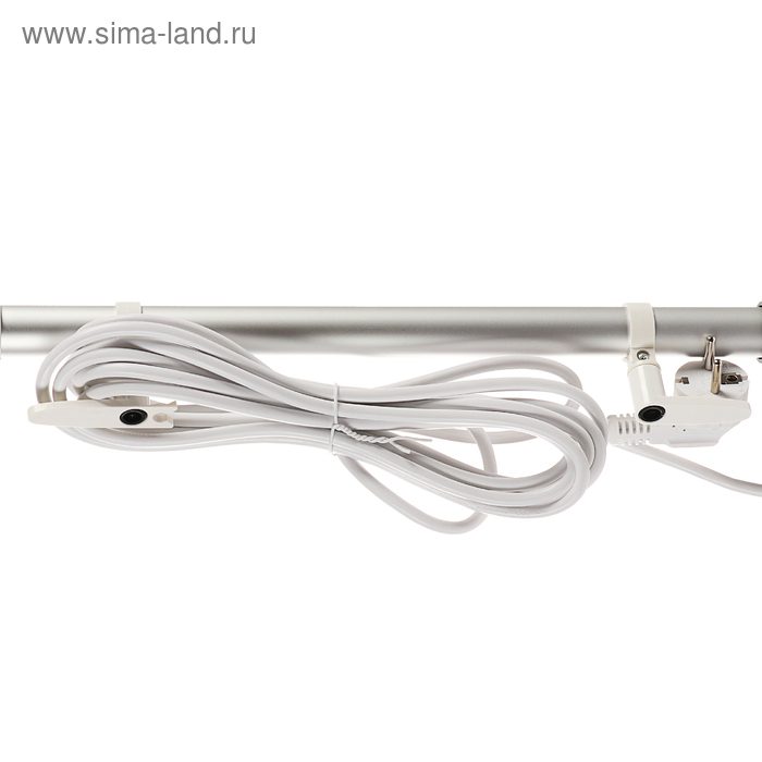 Паровая швабра Kitfort КТ-1006, 1500 Вт, 450 мл, шнур 5 м, черно-белая Паровая швабра Kitfort КТ-1006, 1500 Вт, 450 мл, шнур 5 м, черно-белая