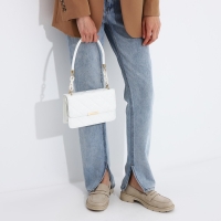 Сумка-мессенджер на магните, цвет белый Сумка-мессенджер на магните, цвет белый