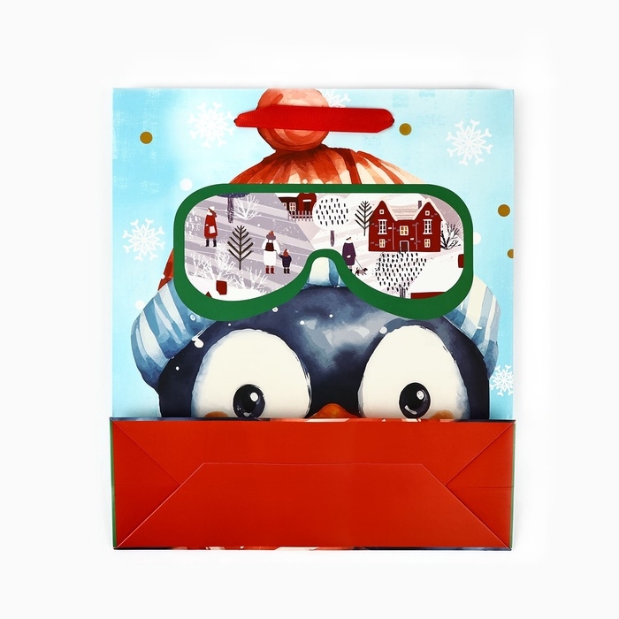 Пакет подарочный новогодний ламинированный &laquo;Пингвинёнок&raquo;, конгрев, M 30 х 26 х 9 см, Новый год