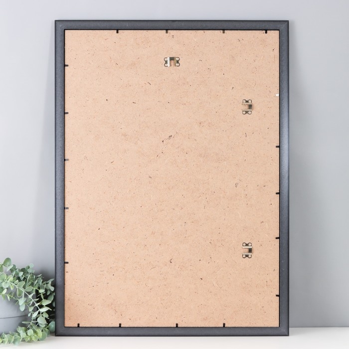 Фоторамка пластик "МИРАМ" 50х70 см грецкий орех (пластиковый экран)