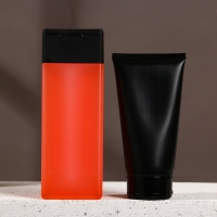 Подарочный набор косметики «Идеальный мужчина», гель для душа 250 мл, гель для бритья 110 мл, бритвенный станок, HARD LINE Подарочный набор косметики «Идеальный мужчина», гель для душа 250 мл, гель для бритья 110 мл, бритвенный станок, HARD LINE