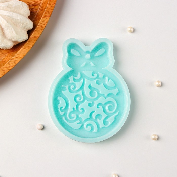 Силиконовый молд &laquo;Ёлочный шар&raquo;, 8&times;6&times;0,8 см, цвет бирюзовый