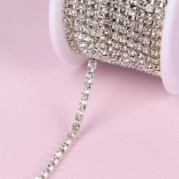 Цепь со стразами, металл, стекло, 2 мм, 9 &plusmn; 1 м, цвет серебряный