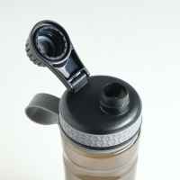 Шейкер спортивный для коктейлей и воды, 800 мл, 25 х 8 см Шейкер спортивный для коктейлей и воды, 800 мл, 25 х 8 см