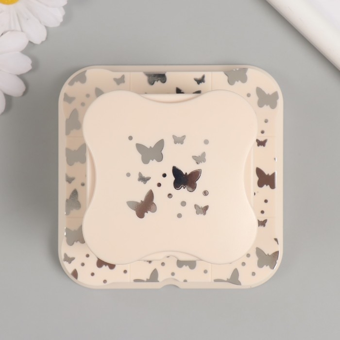 Дырокол фигурный рисунок 3,8х3,8 см Дырокол фигурный рисунок 3,8х3,8 см "Бабочки" 6.1х6,1х4,1 см