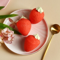 Маршмеллоу в форме клубники &laquo;Вдохновляю красотой&raquo;, 55 г.