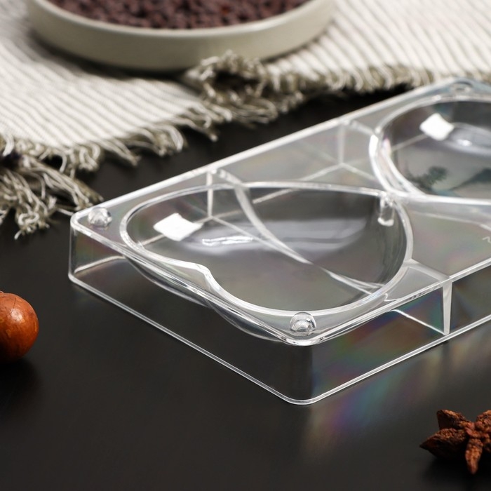 Форма для шоколада KONFINETTA &laquo;Любовь&raquo;, 20&times;12&times;2,5 см, 2 ячейки 10&times;9&times;1,5 см, цвет прозрачный