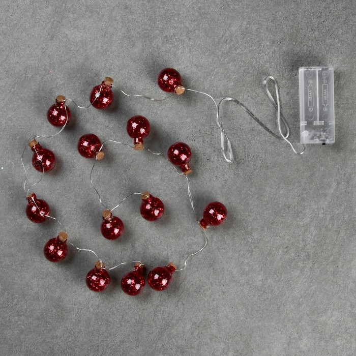 Гирлянда &laquo;Нить&raquo; 1.6 м с насадками &laquo;Шарики с красным конфетти&raquo;, IP20, серебристая нить, 15 LED, батарейки ААх2 (нет в комплекте), свечение тёплое белое