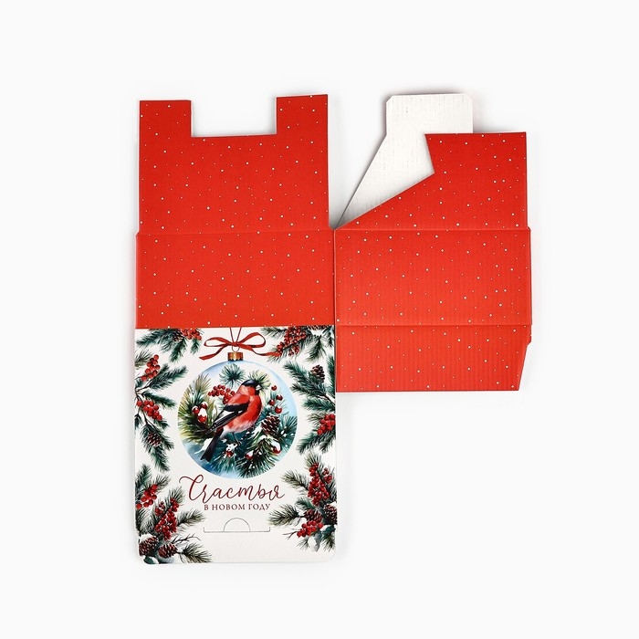 Коробка подарочная новогодняя складная &laquo;Снегири&raquo;, 15 х 15 х 7 см, Новый год
