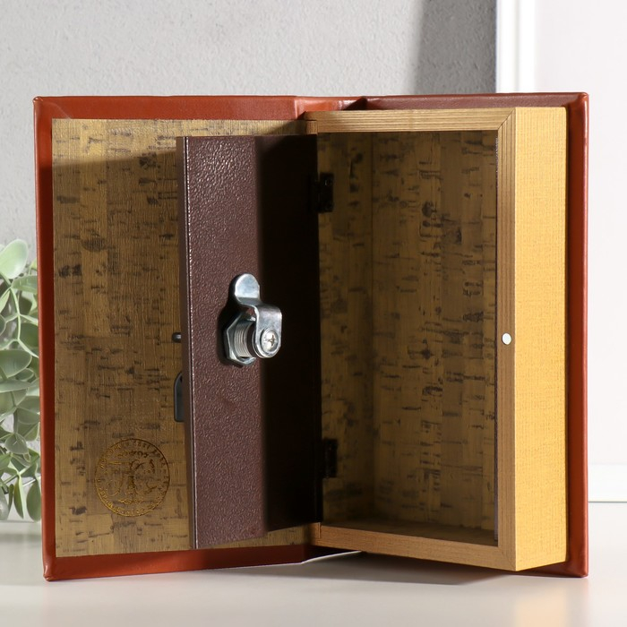 Сейф-книга дерево кожзам "Тайна денег" тиснение 21х13х5 см