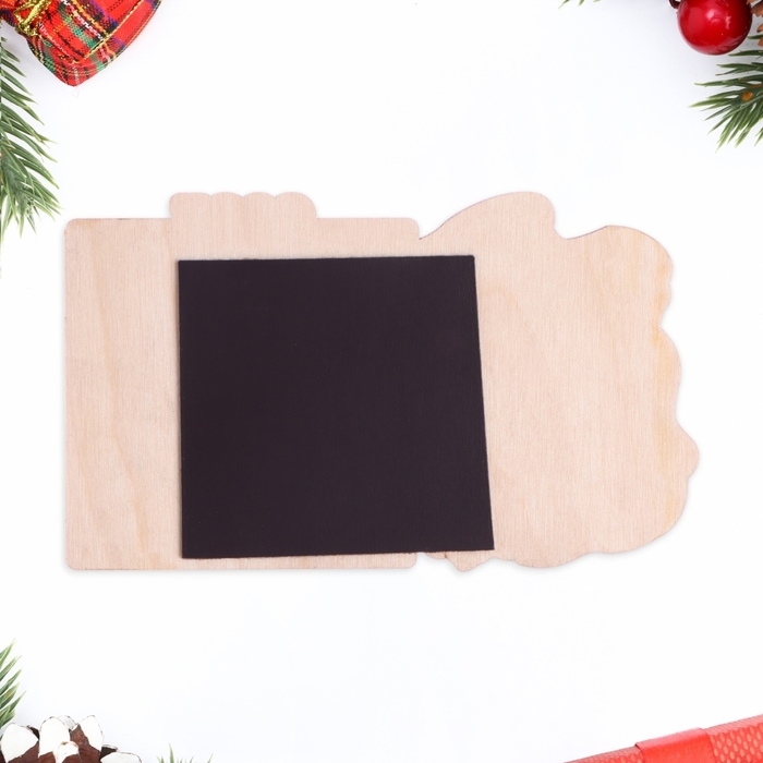 Магнит новогодний, змея, с календарем "Пусть сбудутся мечты!" символ года, свеча