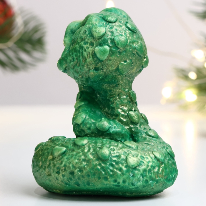 Новый год. Символ 2025. Фигура "Змея малыш" светло-зеленая, 5х4см