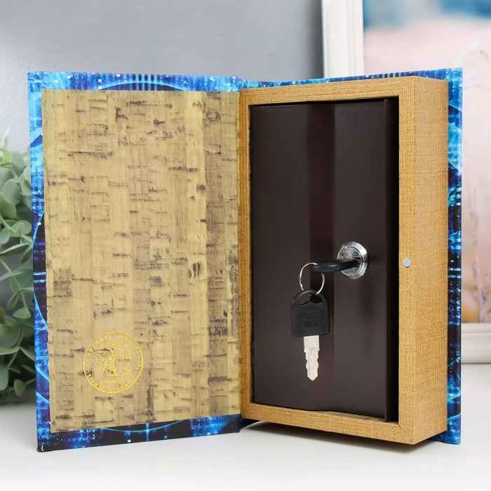 Сейф-книга дерево кожзам Сейф-книга дерево кожзам "Биткоин" 21х13х5 см