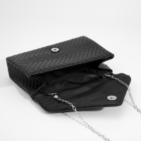 Сумка-клатч на клапане, цвет чёрный Сумка-клатч на клапане, цвет чёрный