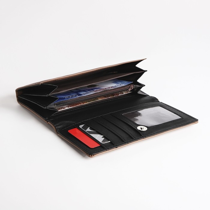 Кошелёк женский на магните, цвет бежевый Кошелёк женский на магните, цвет бежевый