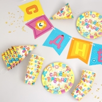 Набор бумажной посуды одноразовый Весёлые животные&raquo;, 6 тарелок , 1 гирлянда , 6 стаканов, 6 колпаков