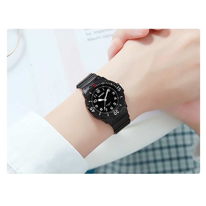 Часы наручные кварцевые детские, d-4.3 см, водонепроницаемые, светящиеся, ремешок силикон Часы наручные кварцевые детские, d-4.3 см, водонепроницаемые, светящиеся, ремешок силикон