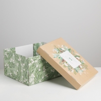 Коробка подарочная новогодняя складная «Тепла и уюта», 31,2 х 25,6 х 16,1 см, Новый год Коробка подарочная новогодняя складная «Тепла и уюта», 31,2 х 25,6 х 16,1 см, Новый год