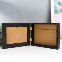 Ключница "Исаакиевский собор" венге 19х24 см МИКС